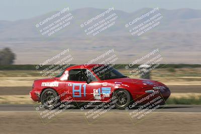 media/Jun-02-2024-CalClub SCCA (Sun) [[05fc656a50]]/Group 3/Qualifying/